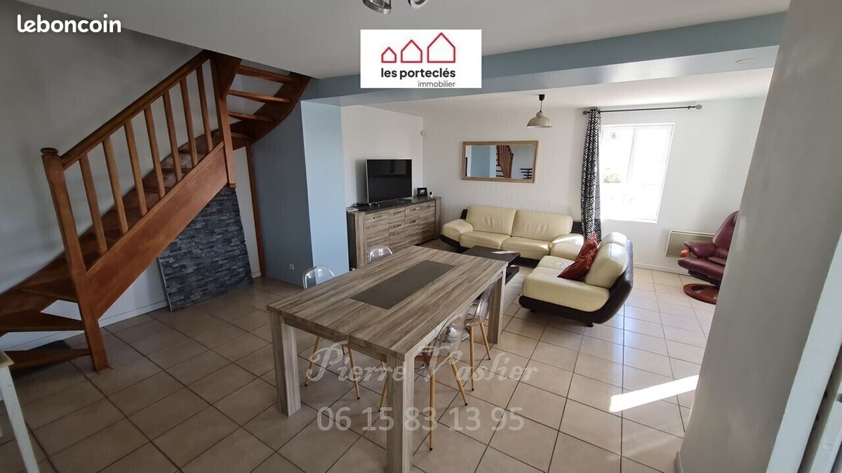 Maison 7 pièces 139 m² · à Fréville-du-Gâtinais · 139 m² · 165 000 €