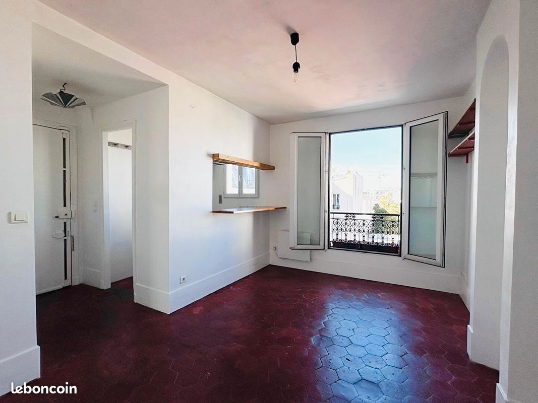 Appartement 2 pièces 32 m² · à Paris · 32 m² · 262 000 €