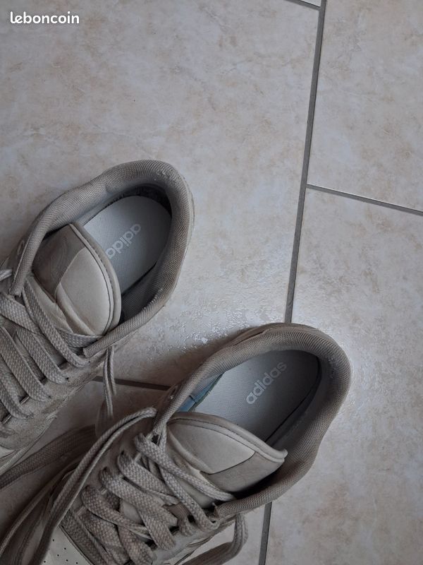 Basket Adidas taille 44 homme (image 4)
