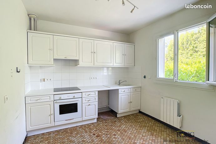 Maison a louer rueil-malmaison - 6 pièce(s) - 116 m2 - Surfyn