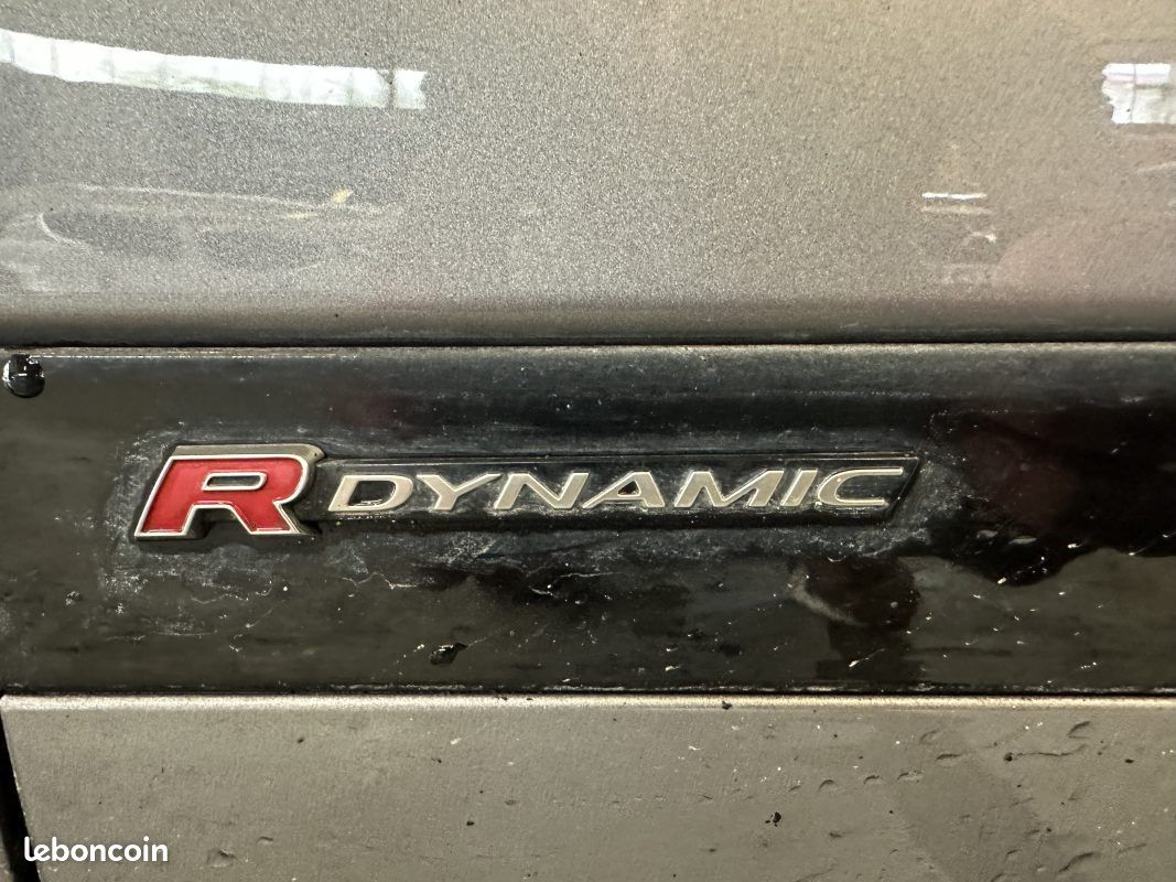 RANGE ROVER EVOQUE P300e 309CV R-DYNAMIC (image 22)