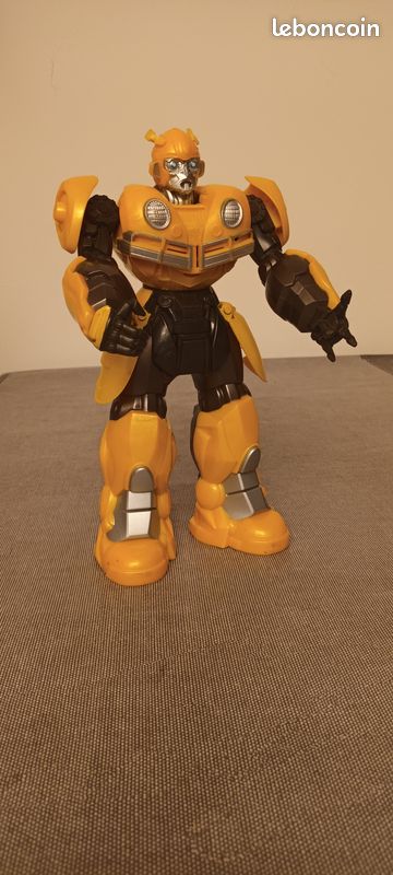 Robot bumblebee grand format collection (image 5)