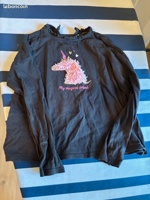 Lot t shirts Fille 8 ans (image 2)