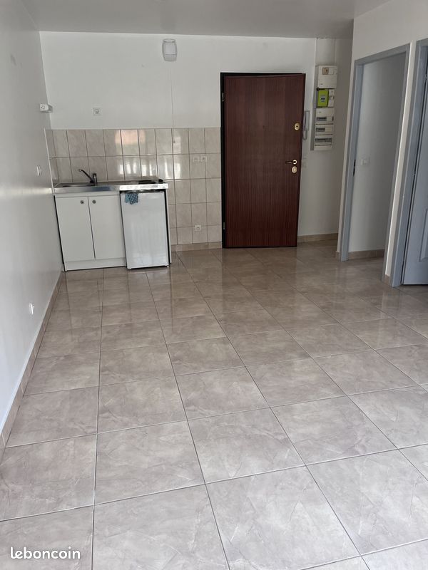 Appartement a louer villeparisis - 2 pièce(s) - 33 m2 - Surfyn