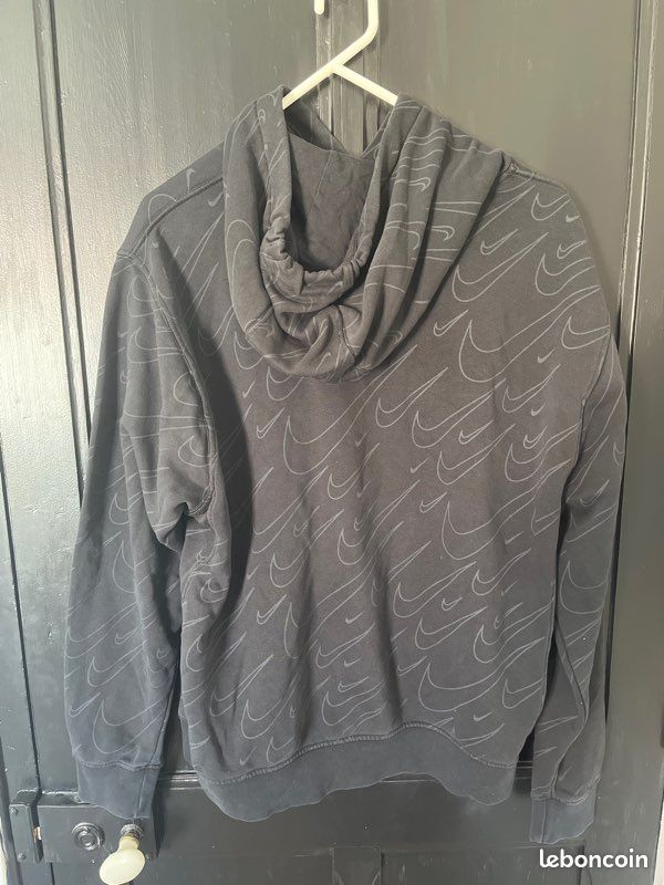 Pull noir nike (image 2)