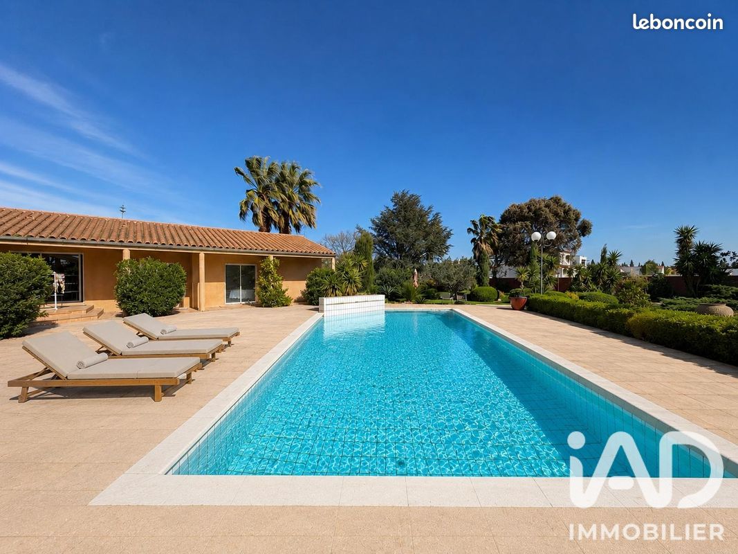 Maison 10 pièces 392 m² · à Perpignan · 392 m² · 895 000 €