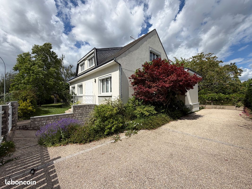 Maison 7 pièces 166 m² · à Olivet · 166 m² · 449 000 €