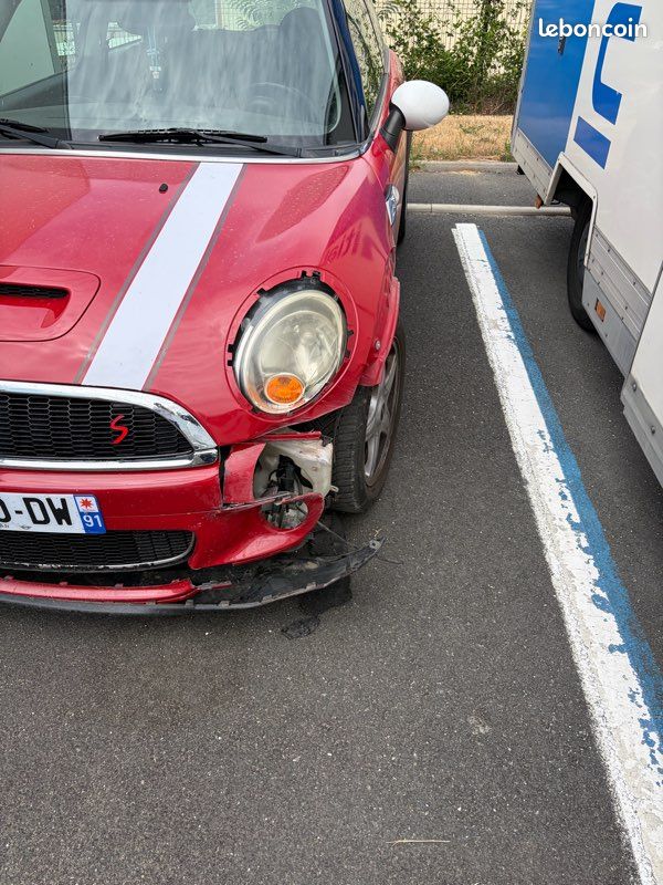 Mini cooper s (image 1)