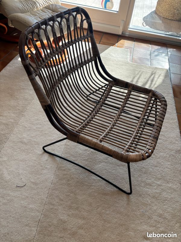 Chaise état neuf rotin et metal (image 2)