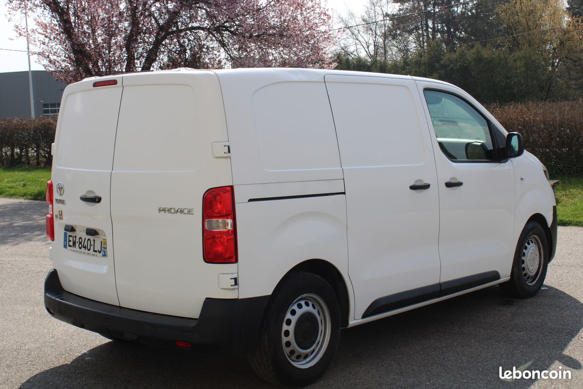 Toyota proace 1.6 hdi 95 cv l1h1 tva recuperable (image 3)