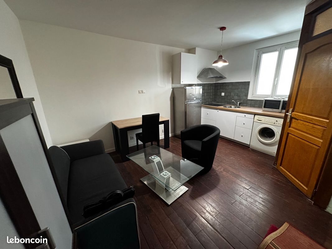 Appartement 2 pièces 32 m² · à Paris · 32 m² · 359 000 €