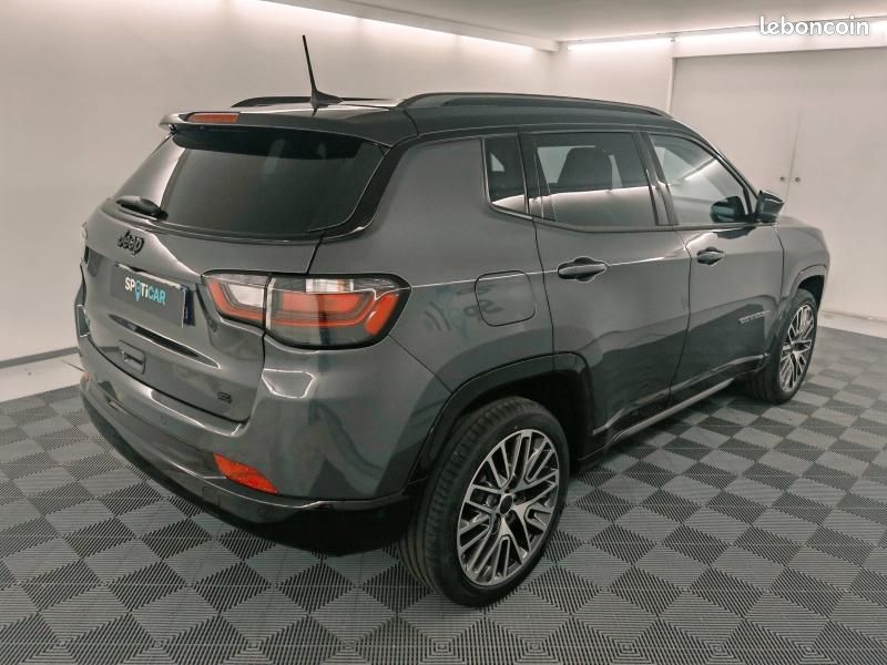 Jeep Compass 1.5 Turbo T4 130ch MHEV Summit 4x2 BVR7 (image 4)