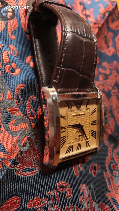 Montre Emporio Armani (image 1)