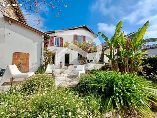 Maison de village 5 pièces 156 m²