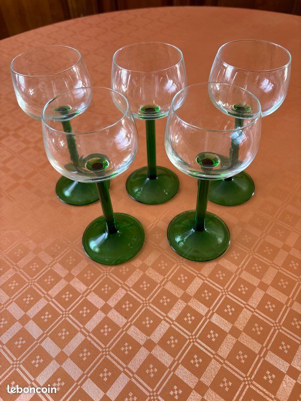 Verres à pied (image 2)