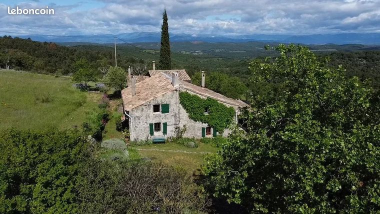Maison 7 pièces 192 m²