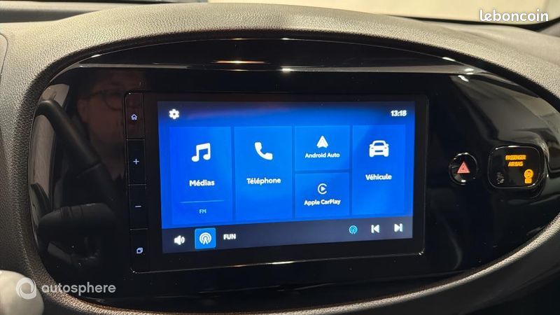Toyota Aygo X 1.0 VVT-i 72ch Design S-CVT MY24 (image 18)