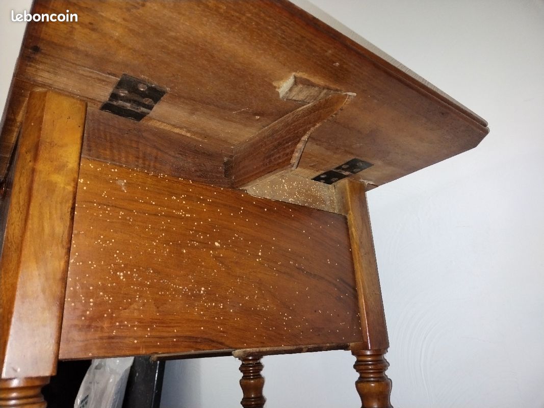 Table de chevet à pot (image 4)