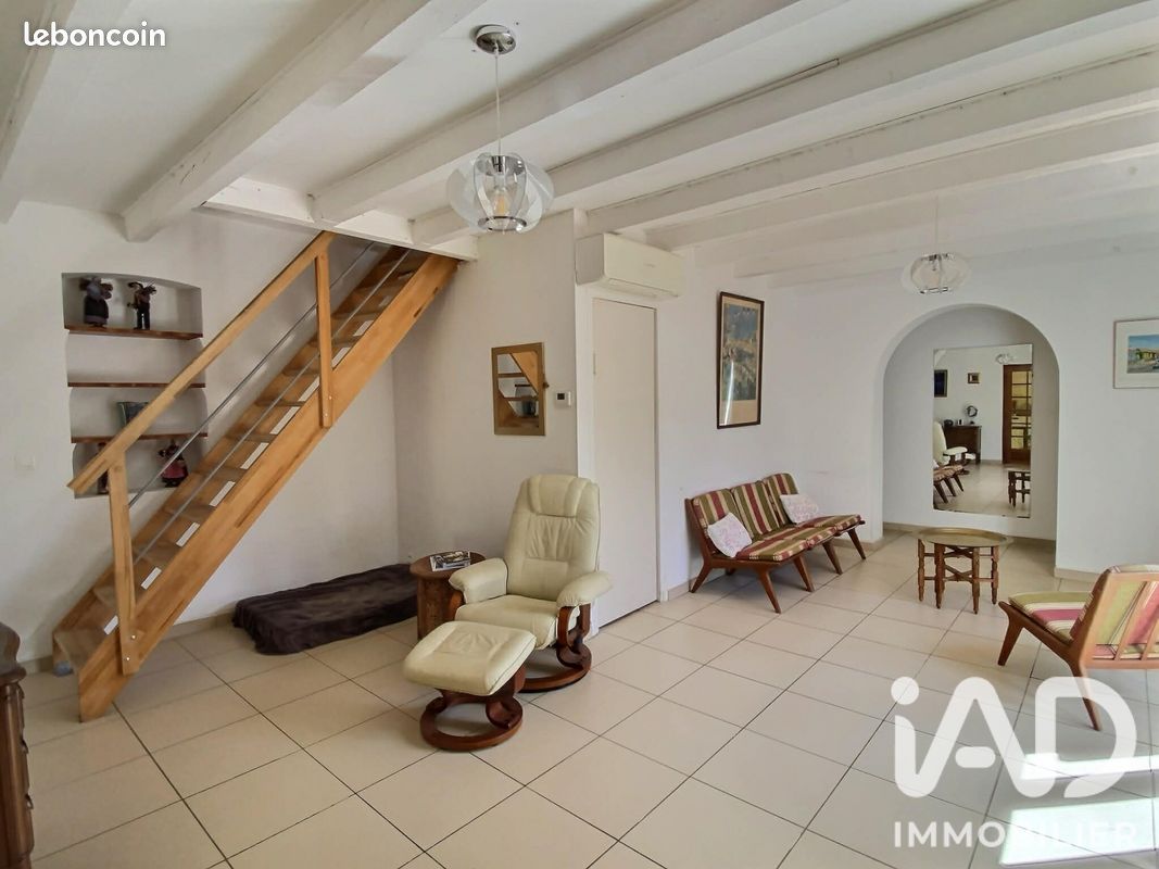 Maison 6 pièces 125 m² · à Ceyreste · 125 m² · 629 000 €