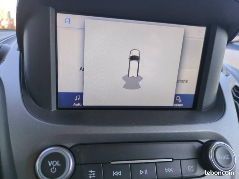 Ford Transit Courier 1.0E 100ch Stop&Start Trend (image 16)