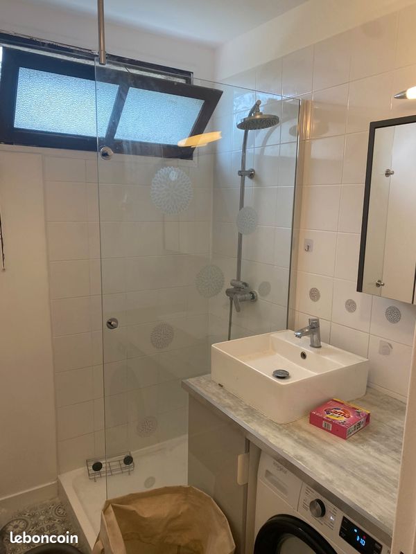 Appartement 2 pièces 42 m² · à Vincennes · 42 m² · 1 050 €/mois