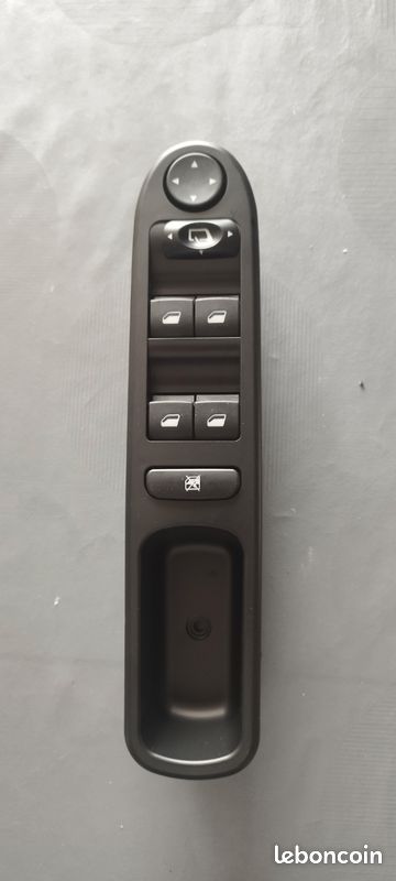 Commande De Levé De Vitre Avant Gauche Pour Peugeot 307 - Référence 6554.KT - Neuf