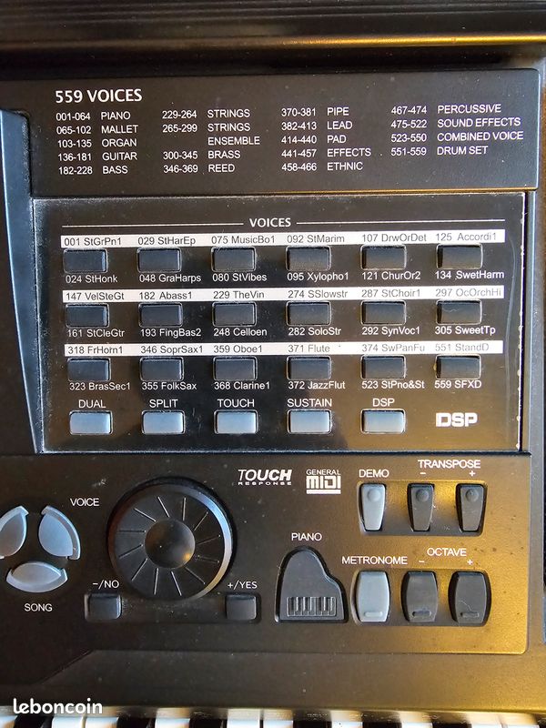 Piano électrique à récupérer en mains propres (image 2)