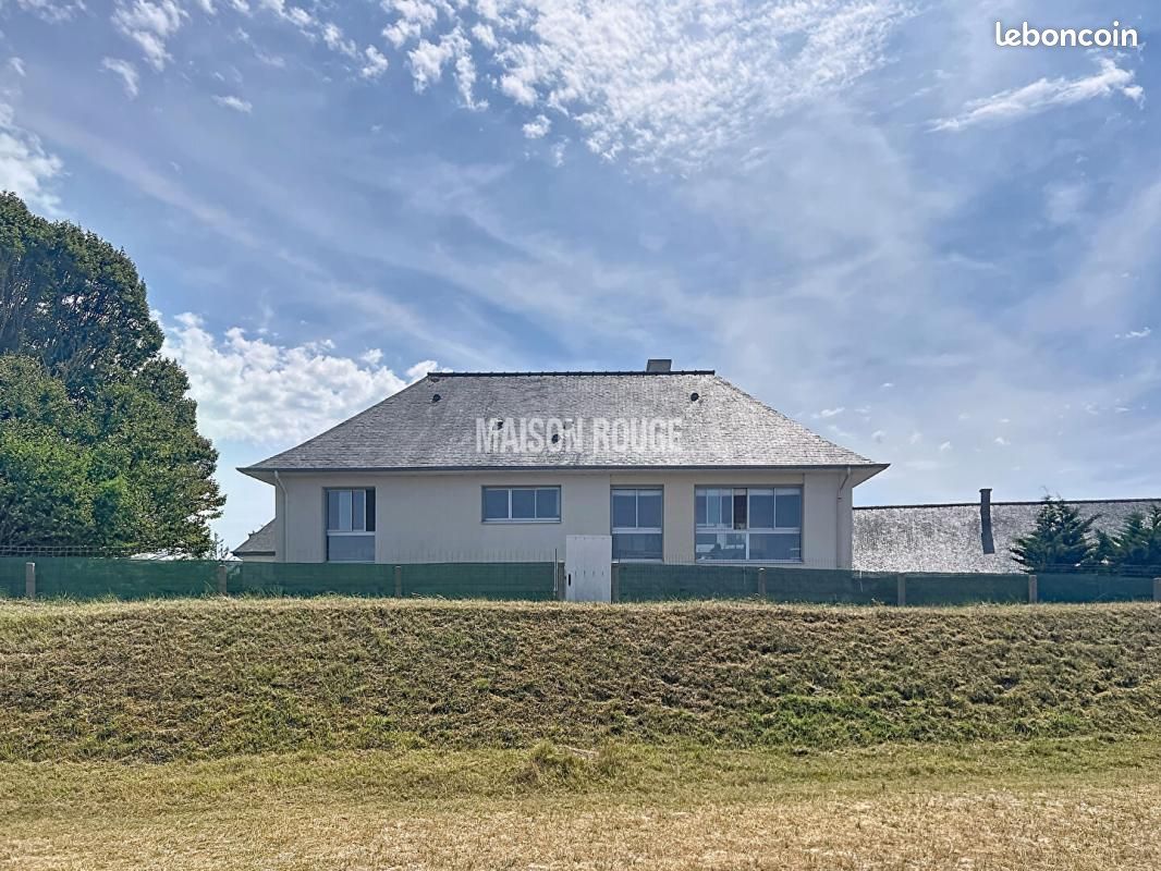 Maison 5 pièces 180 m² · à Le Vivier-sur-Mer · 180 m² · 375 000 €