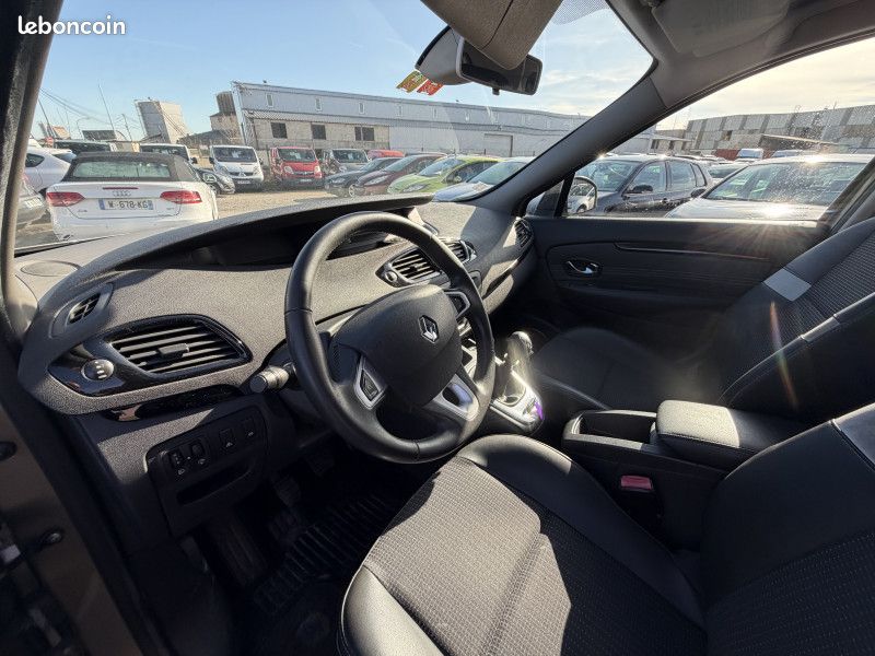 Renault SCENIC III 1.6 DCI 130CH ENERGY EXCEPTION ECO² (image 11)