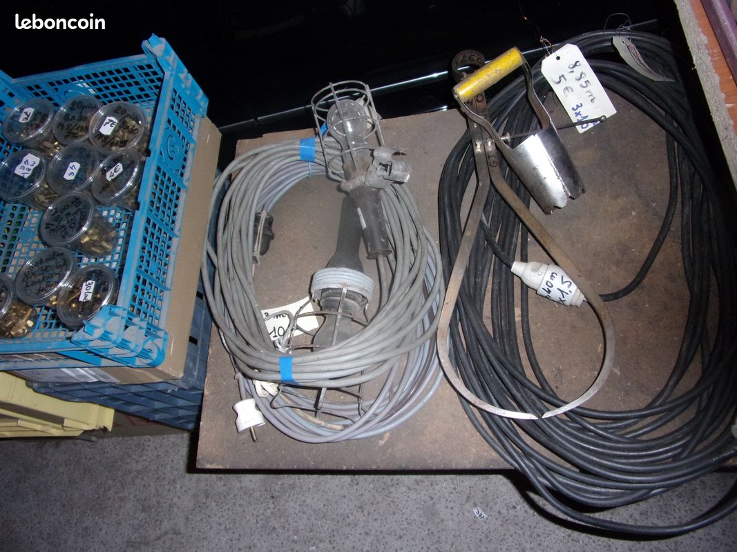 Outillage et matériel en tout genre pour bricoleur (image 1)