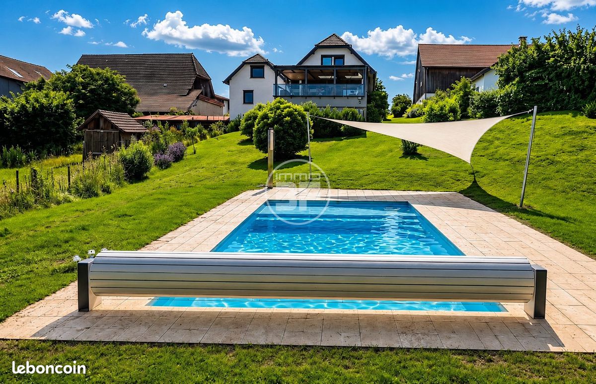Maison 7 pièces 202 m² · à Folgensbourg · 202 m² · 825 000 €