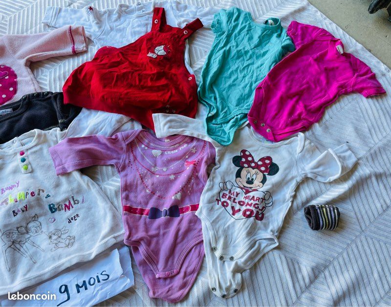 Lot de vêtements fille 9 mois (image 3)