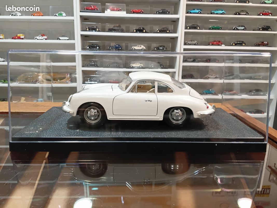 PORSCHE 356 B 1961 blanc 1/18 BURAGO MADE IN ITALY voiture miniature collection