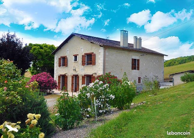 Maison 8 pièces 215 m²