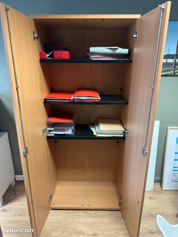 Armoire (image 2)
