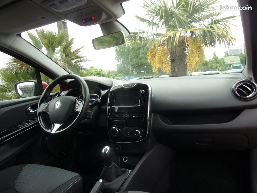 Renault Clio IV ESTATE dCi 90 Energy eco2 Dynamique 90g (image 9)