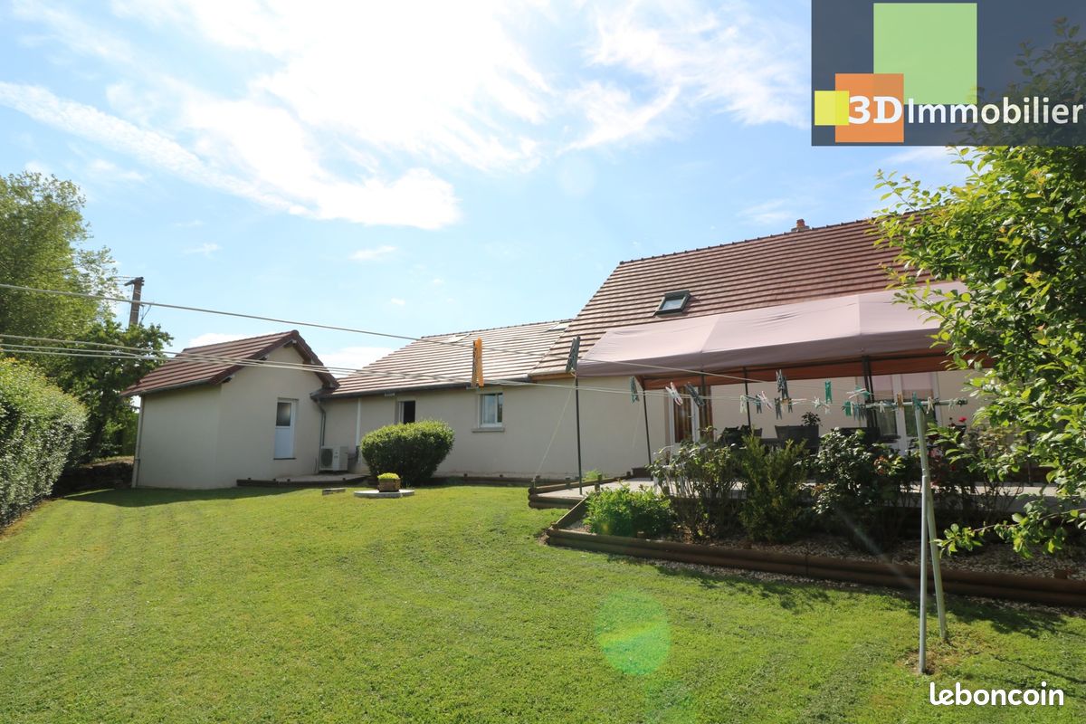 Maison 9 pièces 295 m² · à Chaussin · 295 m² · 332 000 €