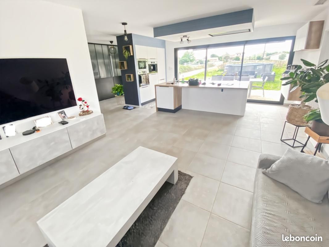 Maison 5 pièces 116 m² · à Verdun-sur-Garonne · 116 m² · 319 000 €