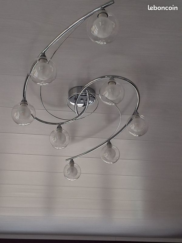 Luminaire (image 1)