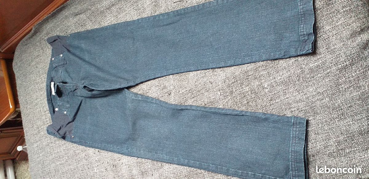 Pantalon grossesse (image 1)