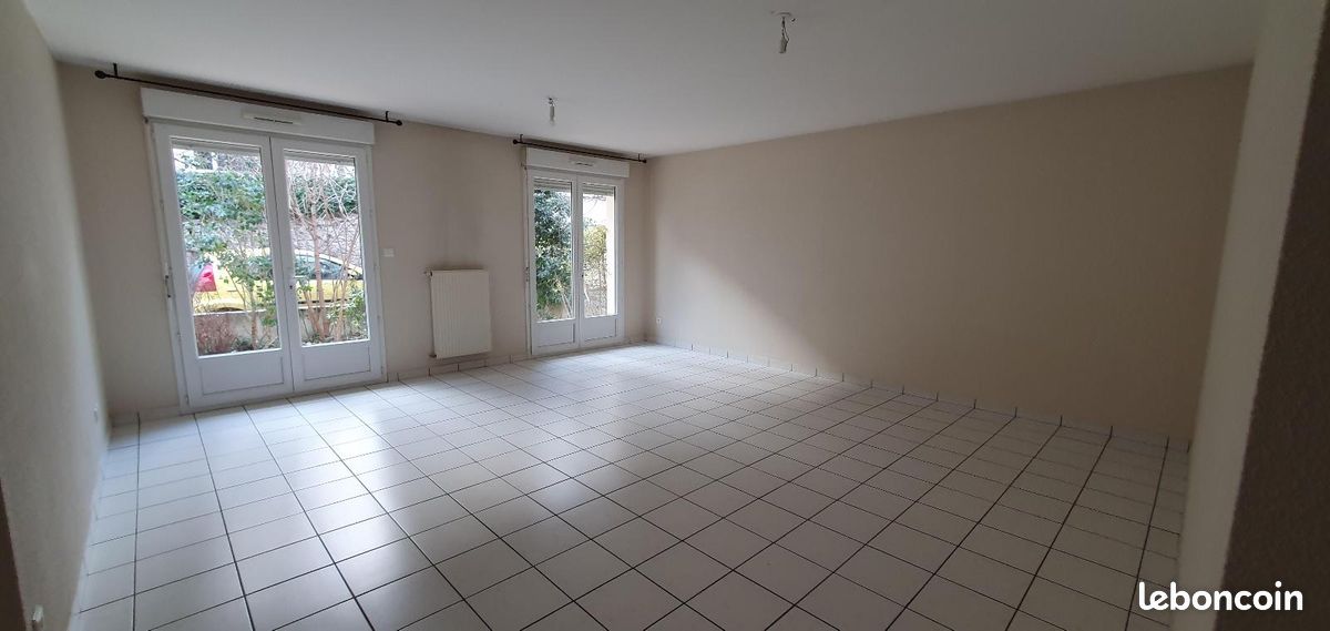 Maison 5 pièces 133 m² · à Clermont-Ferrand · 133 m² · 1 300 €/mois