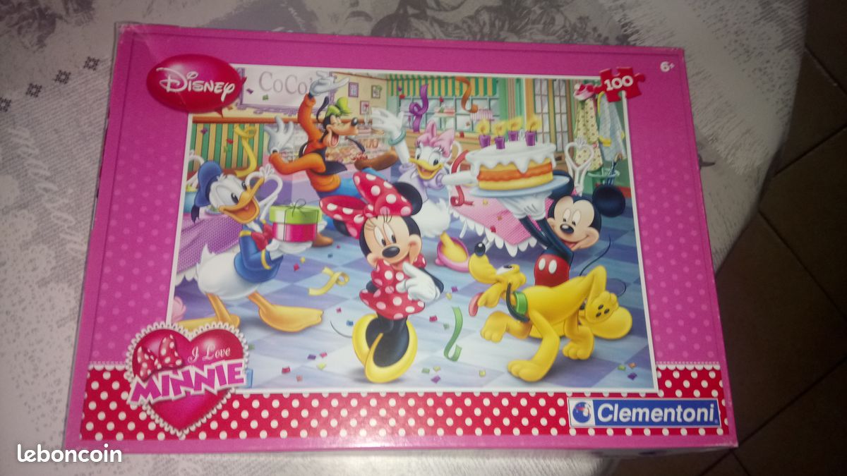 Puzzle (image 1)