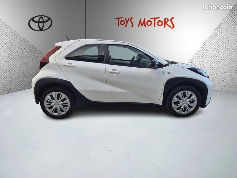 Toyota aygo x 1.0 VVT-i 72 Dynamic MY23 (image 6)