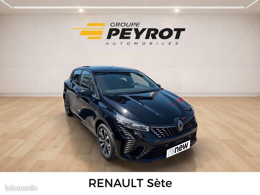 RENAULT Clio E-Tech full hybrid 145 ch GSR2 Techno (image 7)