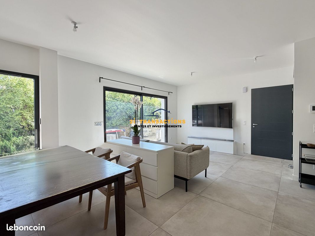 Appartement 3 pièces 79 m² · à L'Étrat · 79 m² · 1 200 €/mois