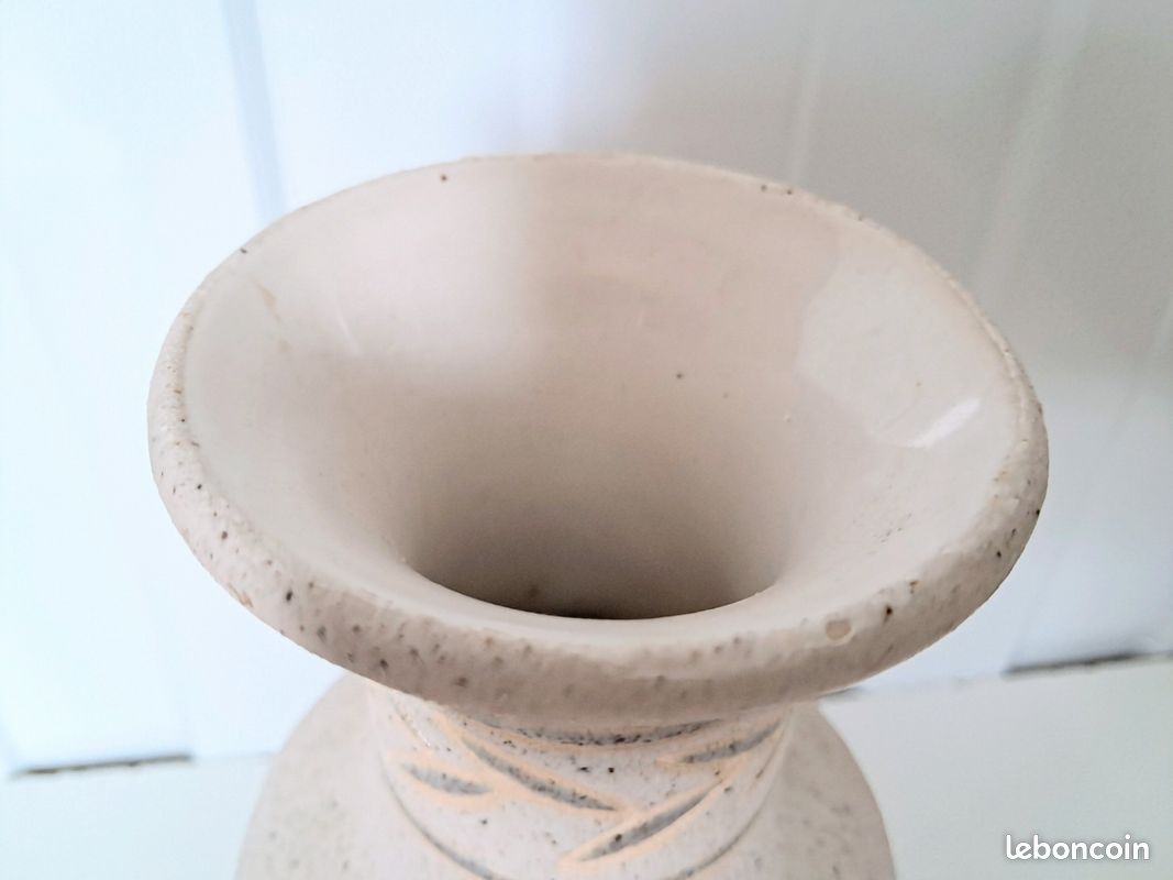 Beau vase en céramique effet sable feuilles signe et numéroté (image 2)