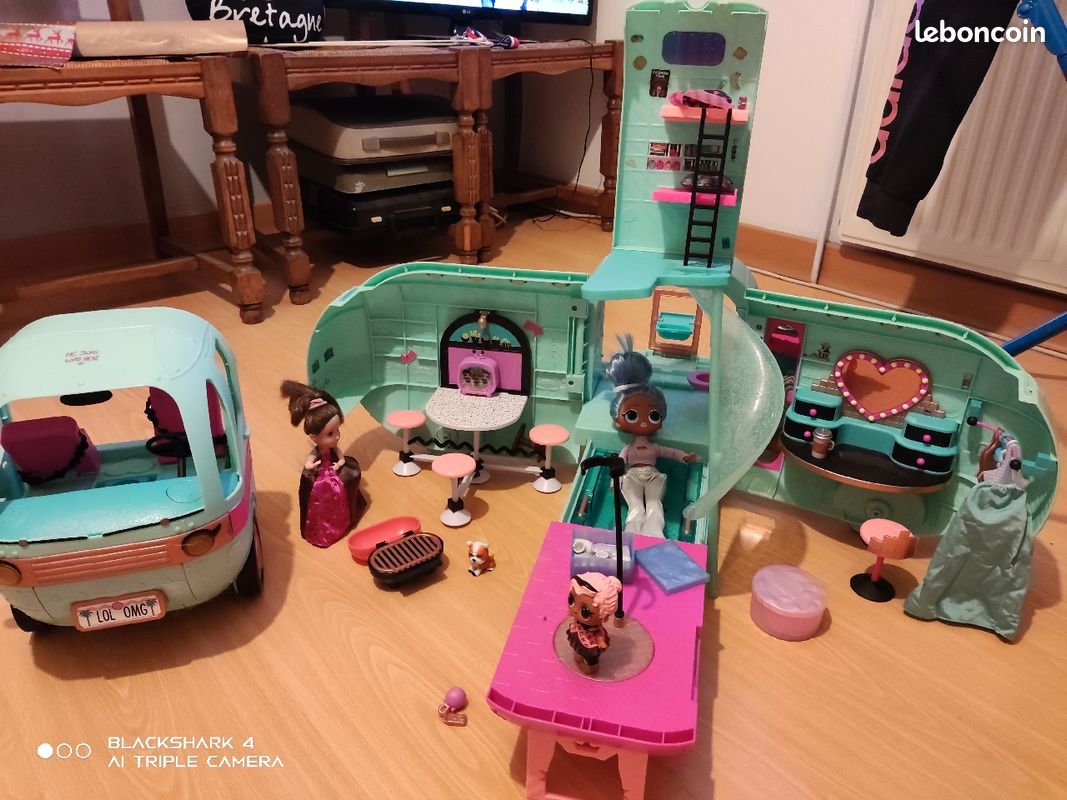 Lol OMG camping car (image 1)