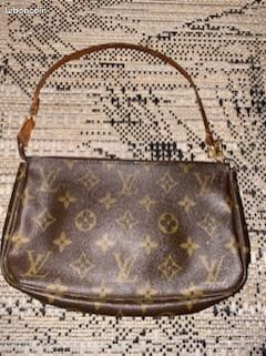 Sac pochette Louis Vuitton (image 1)