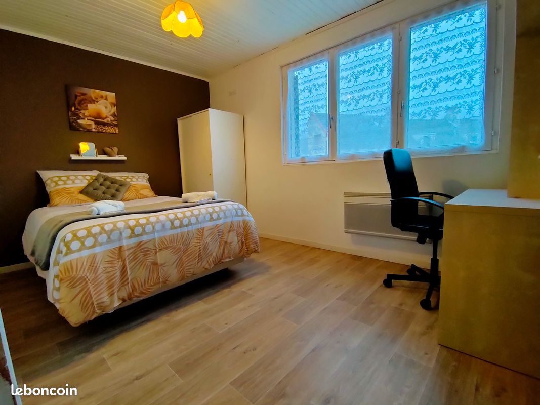 ⭐ Entre deux Meaux ⭐ Proche Disneyland Paris ⭐ 8 à 10 personnes ⭐ WiFi ⭐ 24h/24 ⭐ 7j/7 ⭐ (image 6)