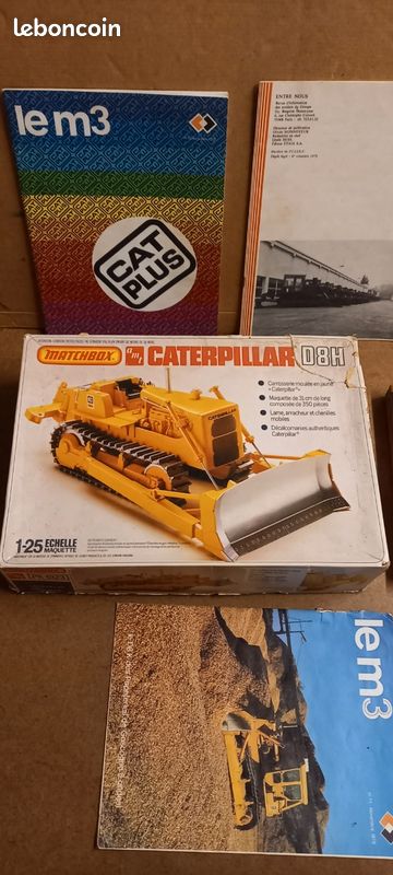 Maquette Matchbox De Caterpillar D8h 1 25 ème Documentation Dozer